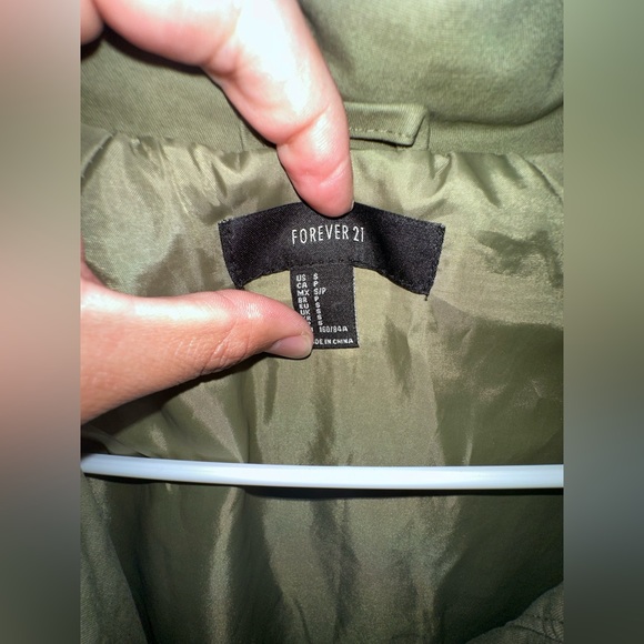 Jacket - Picture 3 of 6